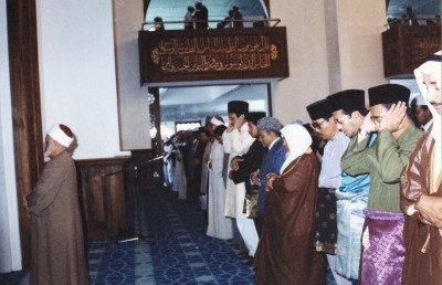 މައުމޫން ލޯބިން ބިނާކުރެއްވި އިސްލާމީ ލޭންޑްމާކަށް 40 އަހަރު