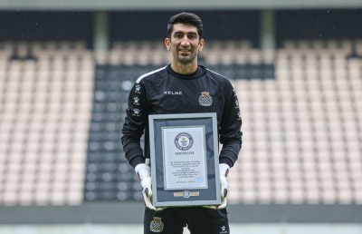 އެންމެ ދުރަށް ބޯޅަ އެއްލައިގެން އީރާންގެ ކީޕަރަކަށް ރެކޯޑެއް