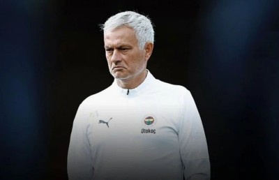 ތުރުކީ ރެފްރީން ކުށްވެރި ކުރުމުން މޮރީނިއޯ އަށް އަދަބު ދީފި