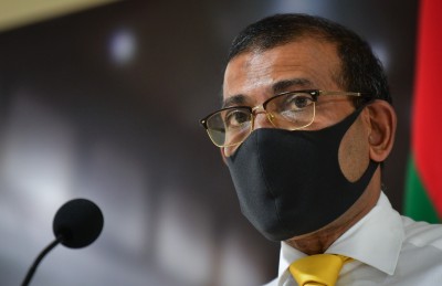 ބޯޑަރު ބަންދުކުރުމަކީ ގެއްލުމެއް، ކޮވިޑާ އެކު އުޅުން ނޫން ގޮތެއް ނެތް: ނަޝީދު