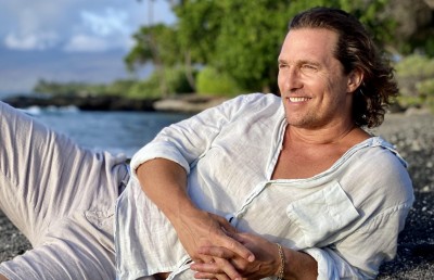 ޓެކްސެސްގެ ގަވަރުނަރުގެ މަގާމަށް ވާދަކުރުމުގެ ހިޔާލު އެކްޓަރު މެކޮނަހޭ ދޫކޮށްލައިފި