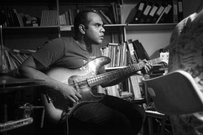 ލަވަކިޔުންތެރިޔާ ޒިޔާ އައްބާސް އަވަހާރަވެއްޖެ