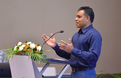 މީހުން ބިނާ ކުރުމަށް ދިރާގުން ކުރާ މަސައްކަތަށް ނައިބު ރައީސްގެ ތައުރީފު