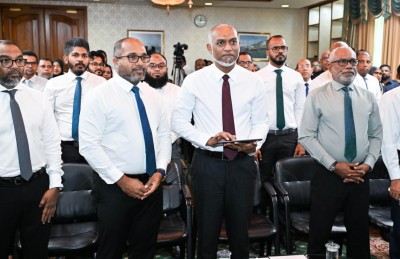 އައިޑީކާޑާއި ޕާސްޕޯޓު ހެއްދުމުގެ ހިދުމަތް އަންނަ އަހަރު ހުރިހާ އަތޮޅަކުން ލިބޭނެ މަގު ޗާޓު އާންމުކޮށްފި