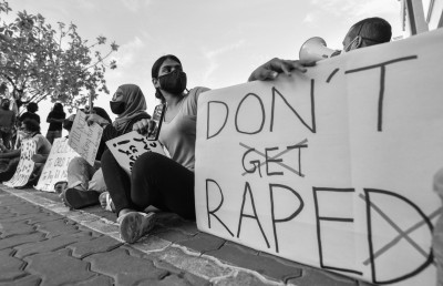 ދެމަފިރިން ވިޔަސް ނުރުހުމުގައި ނަމަ މިހާރު އެއީ ރޭޕް