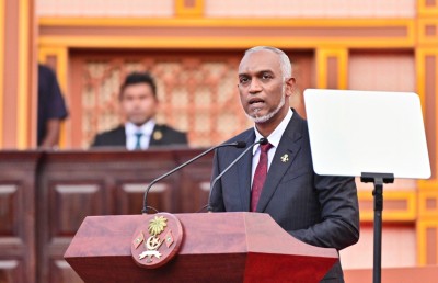 ގޮންޖެހުން ބޮޑު، އުނދަގޫ ނިންމުންތަކެއްގެ އަހަރެއް