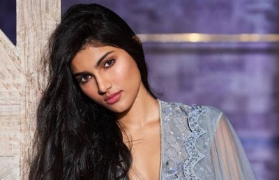 ސަލްމާނަށް ބޮޑުބޭބެ ކިޔާ އަލިޒޭގެ ފިލްމު އަންނަ މަހު އިއުލާންކުރަނީ