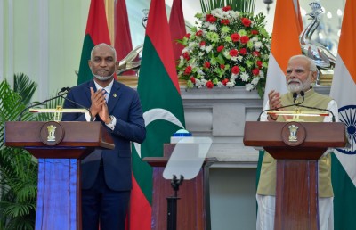 ކަތި މަގަކުން ވިޔަސް، ޒަމާންތަކަކަށް ފަހު ހާރިޖީ ސިޔާސަތަށް ހަމަހަމަ ކަން!