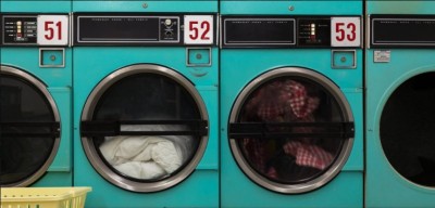 ފިހާރައިން ގަންނަ ހެދުން ދޮވެގެން ނޫނީ ނުލާތި!