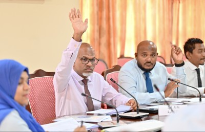 މަޝްރޫއުތަކުގެ ތަފްސީލް މަޖިލީހަށް ދޭން ޝަރުތުކޮށް، 56.6 ބިލިއަންގެ ބަޖެޓް ކޮމެޓީން ފާސްކޮށްފި