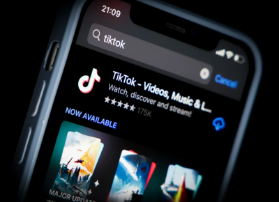 އެމެރިކާގައި 'ވޮއިސް ޝޮޕިން'ގެ ޚިދުމަތް ފަށަން ޓިކްޓޮކުން ނިންމައިފި