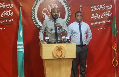 ޔާމީންގެ ފުރަތަމަ ޖަލްސާ ހުކުރު ދުވަހުގެ ރޭ