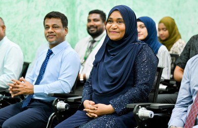 ކޮންމެ ވެރިކަމެއް އޮތަސް ޕޮލިސީ ތަންފީޒުކުރަން ސިވިލް ސާވަންޓުން ފަސްޖެހިގެން ނުވާނެ: ފަސްޓްލޭޑީ