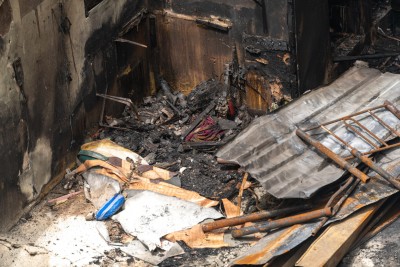 ނިރުފެހިގެ ސާފު ކުރަމުން ދަނިކޮށް މީހެއްގެ ފައިތިލަ ފެނިއްޖެ