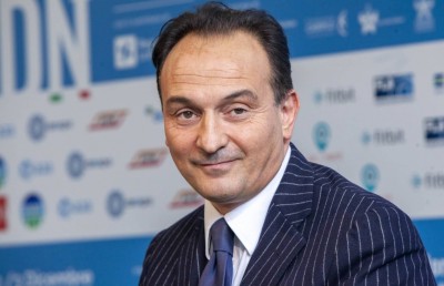 ކޮވިޑް ވެކްސިން ޖަހަން އިޓަލީގައި ފޭކް އަތެއް ޖަހައިގެން ދިޔަ މައްސަލައެއް ބަލަނީ