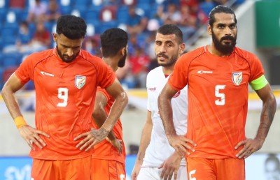 އިންޑިއާގެ ފުޓްބޯޅައަށް މަޑުޖެހުން: މި އަހަރު އެންމެ މެޗަކުން ވެސް މޮޅެއް ނުވި