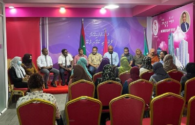 ވަޒީފާއިން ވަކިކުރަން ނޯޓިސް ދިން ހިޔާގެ މުވައްޒަފުންނަށް އިދިކޮޅުން ގާނޫނީ އެހީތެރިކަން ދެނީ