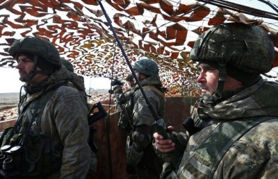 ރަޝިޔާގެ 175،000 ސިފައިން ޔޫކްރޭން ކައިރީގައި