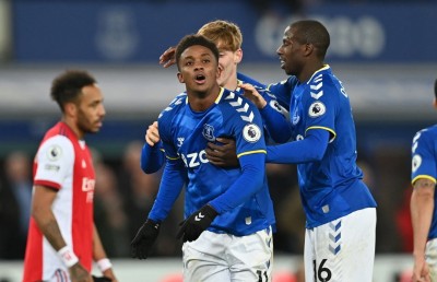 އެވަޓަން އިން އާސެނަލް ބަލިކޮށްފި