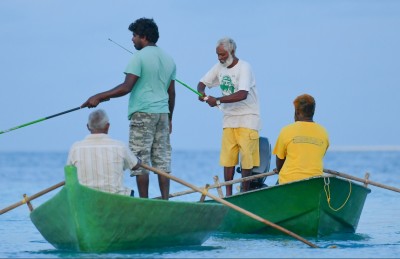 މަސްވެރިންގެ އެތައް ދުވަހެއްގެ ޝަކުވާ، އަދިވެސް ހައްލެއް ނެތް!