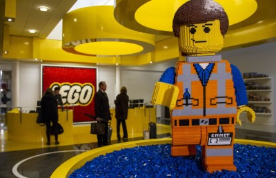 ލެގޯގެ ބިލިއަން ޑޮލަރުގެ އިންވެސްޓްމަންޓެއް ވިއެޓްނާމަށް