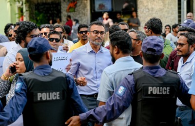 ތުހުމަތުތަކަށް އިންކާރުކޮށް، ޝާފިއު ހުރީ ހަނު!