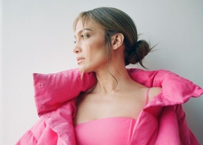 ޖޭލޯގެ ސޯޝަލް މީޑިއާ އެކައުންޓުތައް ހުސްކޮށްލައިފި!