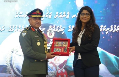 ޒަކަރިއްޔާ މަންސޫރު 37 އަހަރުގެ ހިދުމަތަށް ފަހު ސިފައިންގެ ހިދުމަތުން ރިޓަޔާކުރައްވައިފި