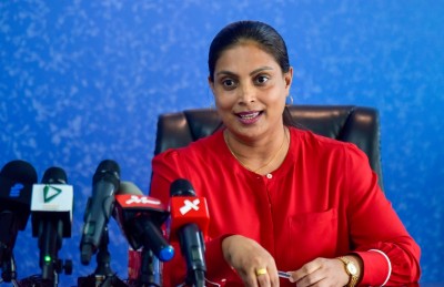 ބިދޭސީ ޓީޗަރަކު އިސްލާމް ފޮތެއް އެއްލާލި ކަމަށް ބުނާ ވާހަކަ އެޑިއުކޭޝަނުން ދޮގުކޮށްފި