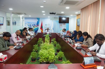 ވިޔަފާރިތަކަށް ދޫކުރި ޕާކިން ސްލޮޓްތަކުގެ ފީ ބޮޑުކުރަނީ