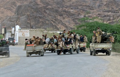 ޔަމަނުގައި ހަނގުރާމަ ވަރުގަދަވެ ގެއްލުންތައް ބޮޑުވަނީ