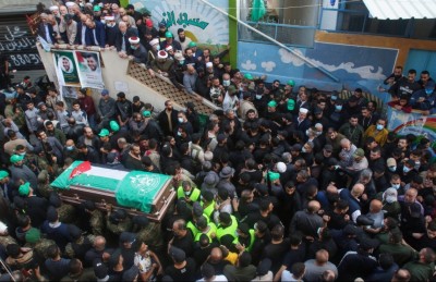 ލެބަނަންގެ ޖަނާޒާއެއްގެ ތެރޭ ބަޑިޖެހުމުން ހަތަރު މީހަކު މަރުވެއްޖެ