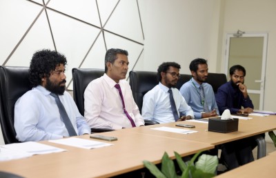 ކައުންސިލުން މުނިސިޕަލް ހިދުމަތް ދޭން ހުޅުމާލޭގެ ވިޔަފާރި ބިންތައް ދޫކުރަން ދަތި: ފަޒުލް