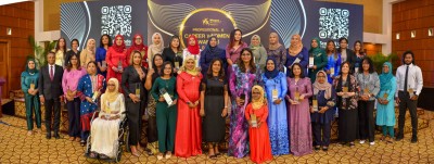 އަލަށް ތައާރަފްކުރި ތިން ކެޓަގަރީއާއެކު ވިމް އެވޯޑު 45 މީހަކަށް