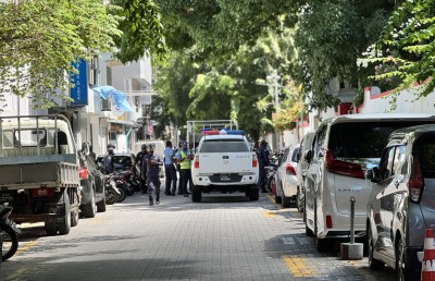 މުސާރަ ނުދޭތީ އިހުތިޖާޖުކުރި 55 ބިދޭސީއަކު އިމިގްރޭޝަންގެ ބެލުމުގެ ދަށަށް