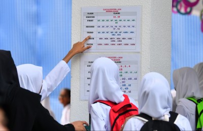 ތައުލީމް ހިލޭ، އެކަމަކު ސްކޫލްތަކަށް ބެލެނިވެރިން ބޮޑު ހޭދައެއް!