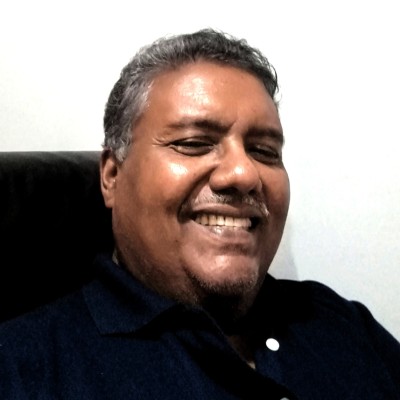 ދިވެހި ބަހުގެ އެކަޑެމީގެ ހިންގުން އޮގަރު ވަހީދަށް