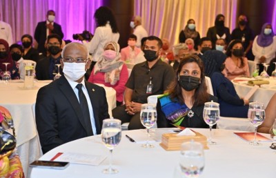 ކުރިއެރުން ލިބޭނީ ސިޔާސަތު ކަނޑައެޅުމާއި ހިންގުމުގެ ދާއިރާގައި އަންހެނުން އިތުރުކޮށްގެން: ރައީސް