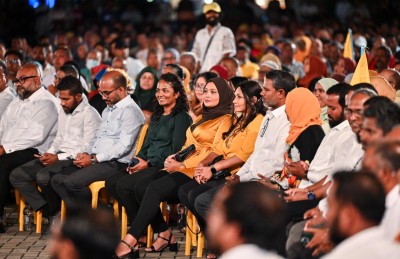 ކުރިމަތިން ފެންނަނީ ނާމާން، ބަނަ ދުވަސްތަކެއް: އިބޫ