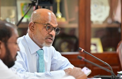 ޔުނިފޯމް އެޅި މުއައްސަސާތަކަށް އިތުބާރު ކޮށްގެން ތިބެވޭކަށް ނެތް: ނާޒިމް