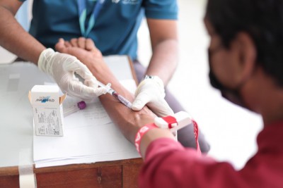 ''ތިއްކަށް'' އަހަރެއް: ލ. އަތޮޅުގެ ސްކޫލުތަކުގައި ތެލެސީމިއާ ސްކްރީނިން ހަރަކާތެއް