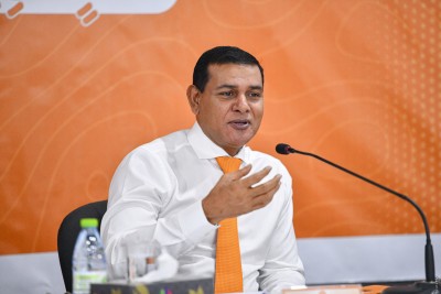 ބާނާ މަހަށް ހަމަ އަގު ނުލިބޭ މައްސަލައަށް ހައްލު ހޯދަން ޖެހޭ: ސިޔާމް