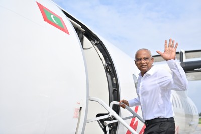 ހުވަދު އަތޮޅުގެ ތިން ރަށަކަށް ކުރައްވާ ރަސްމީ ދަތުރުފުޅެއްގައި ރައީސް ފުރާވަޑައިގެންފި