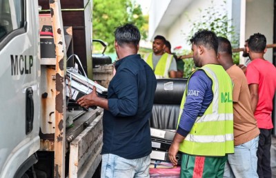 ތިން މިނިސްޓްރީގެ ހިދުމަތްތައް ދަރުބާރުގޭގައި މާދަމާ ދޭން ފަށާނެ