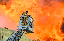 ލޯކުރިމަތިން އެތައް ހަނދާނެއް އަނދައި އަޅިޔަށް