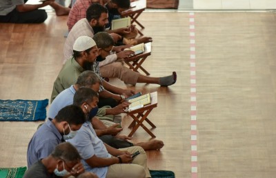 ހިތްއެދޭ ހުރިހާ ކަމެއް ނުފުދުނަސް އަޅުކަމުން އުފާވެރިކަން ހޯދޭނެ