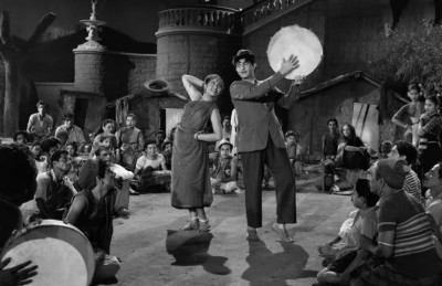 ރާޖް ކަޕޫރަށް 100؛ ކަޕޫރް އާއިލާ އެއްތަނަކަށް!