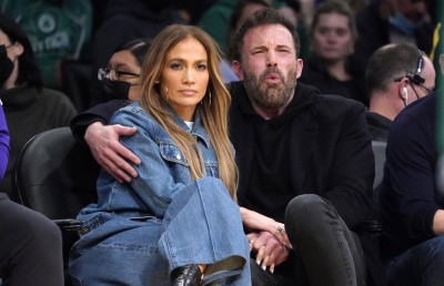 ކުރީގެ ކައިވެންޏާ ބެހޭގޮތުން އެފްލެކް ދެއްކި ވާހަކަތައް ޖޭލޯ އަށް މައްސަލައެއް ނޫން