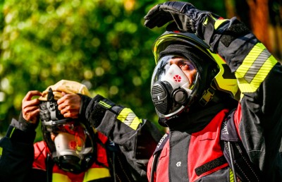 ލޯކުރިމަތިން އެތައް ހަނދާނެއް އަނދައި އަޅިޔަށް