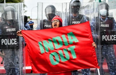 އިންޑިއާ ފަސްޓުން އިންޑިއާ އައުޓަށް: މުޅި އިންޑިއާ ގޯސްވީ ކީއްވެ؟